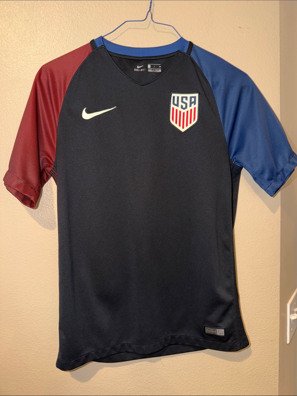 Nike Dri-Fit  United States 2016 Soccer Jersey
